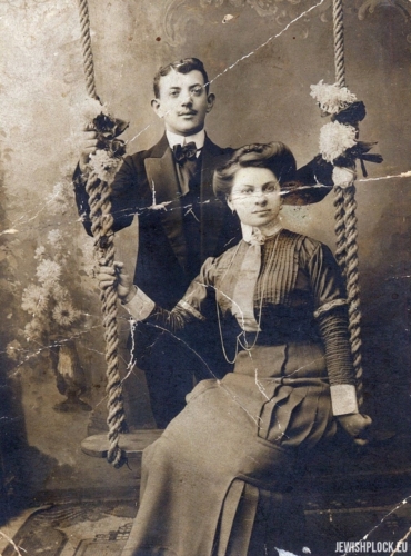 Lajzer Brygart i Dwojra Ides z domu Bomzon (prawdopodobnie fotografia zaręczynowa)