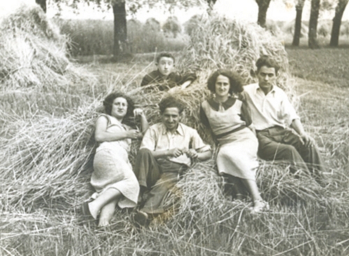 Rodzina Nelkin: Leonard, Anna, Mordka, Dwojra i Maurycy, 17 lipca 1938 r.