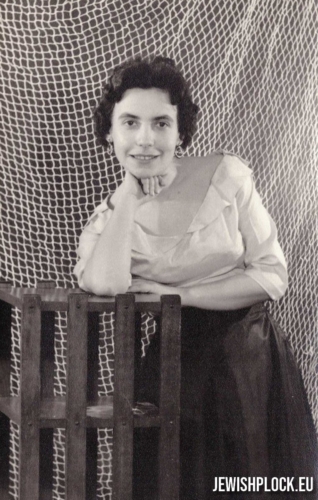 Iwona Klara Szenwic, 1953 rok (fotografia ze zbiorów prywatnych Jenny Grabowski)